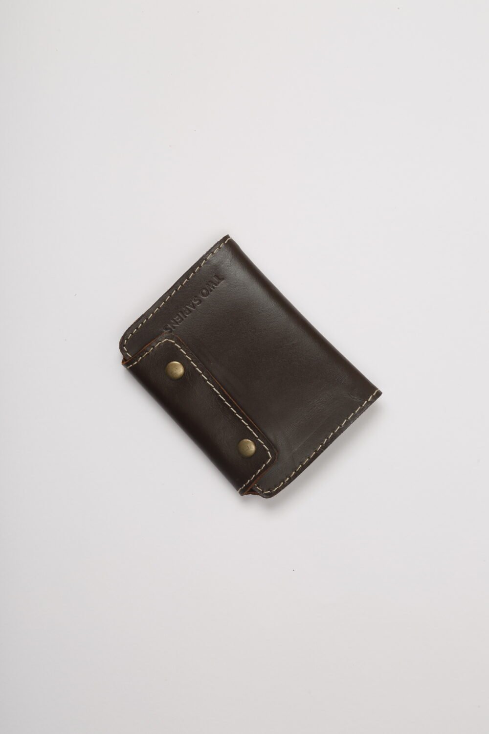 Dark brown genuine leather wallet with antique brass snap closure – Two Sapiens